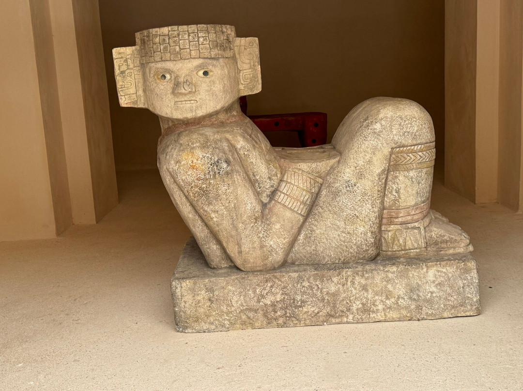Grande Museo De Chichen Itza