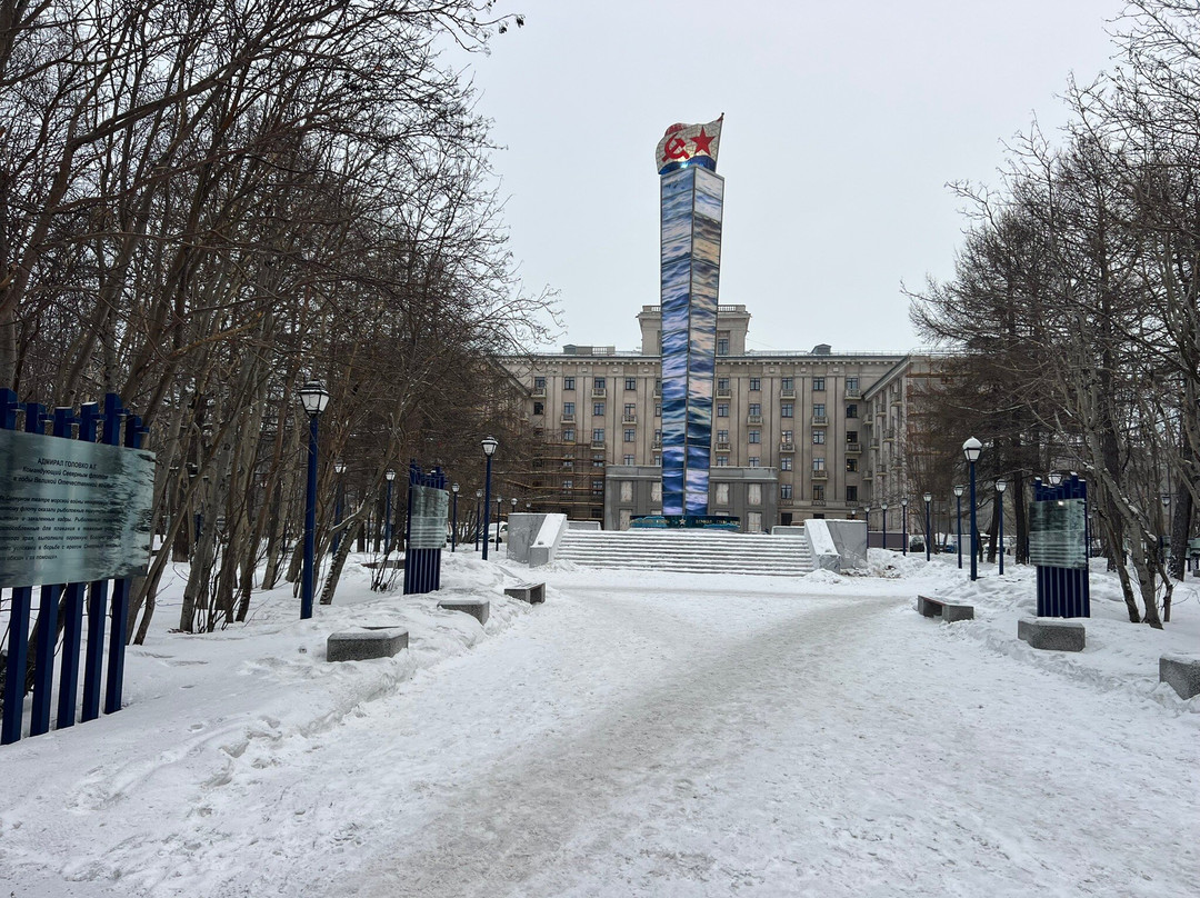Memorial to the Fishermen and Ships of Merchant Marine-摩尔曼斯克必去景点