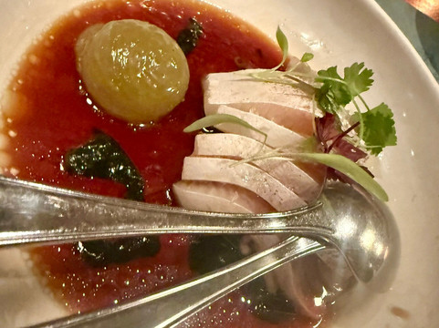 老字号酒店主图