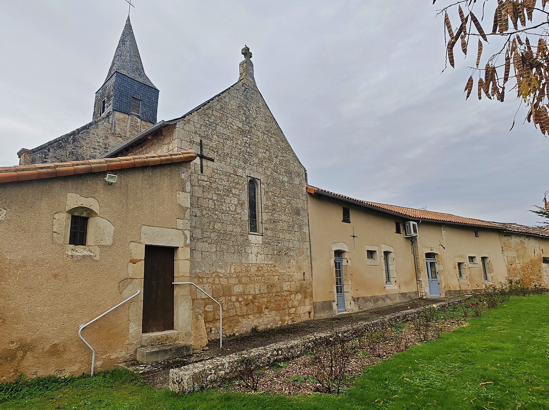Église Saint-Crespin et Saint-Crespinien-Terce必去景点