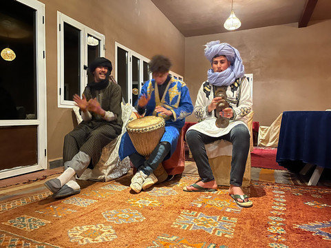 Desert Candles-迈哈米德必去景点