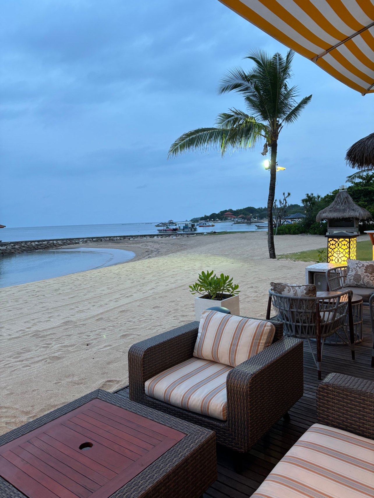 皇家桑川豪华海滩别墅-官方