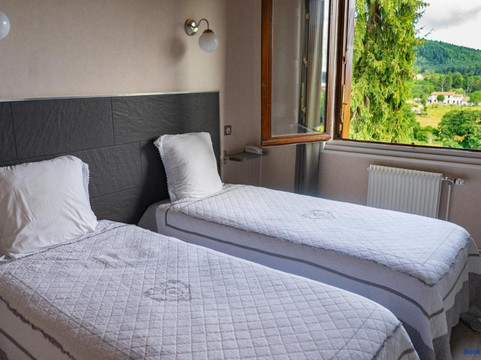 Vetre-sur-Anzon酒店住宿-Au Rendez-Vous des Chasseurs