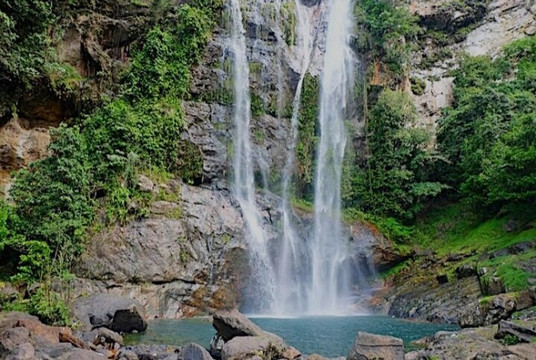 Cunca Rami Waterfall-弗洛勒斯岛必去景点