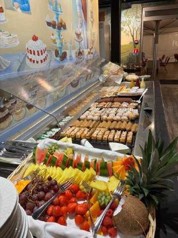 里奥纳德芬奇酒店-官方