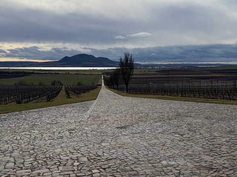 Sonberk-Popice必去景点