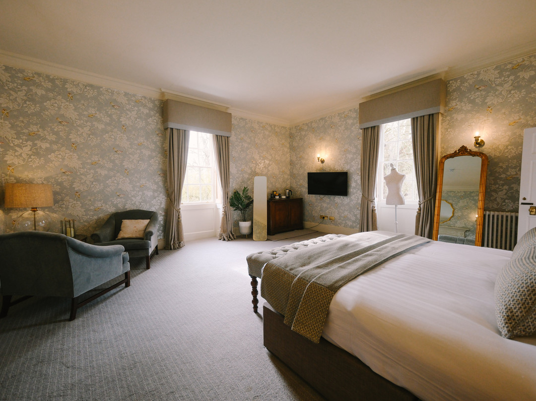 穆尔贝利酒店主图