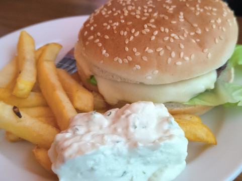 Cafeteria Restaurante Bar La Cruzada