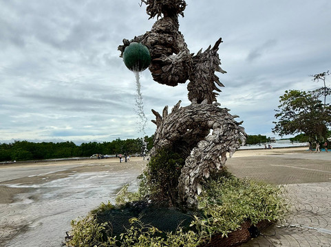 Lapu Lapu Monument-拉普拉普必去景点