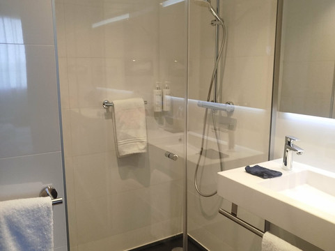 拉米劳特布雷斯特酒店主图