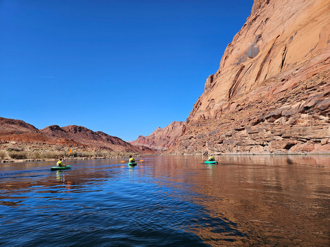 Kayak Horseshoe Bend-大理石峡谷必去景点
