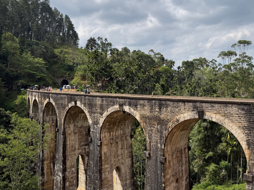 Sri Lanka Driver Guide Aruna-科伦坡必去景点