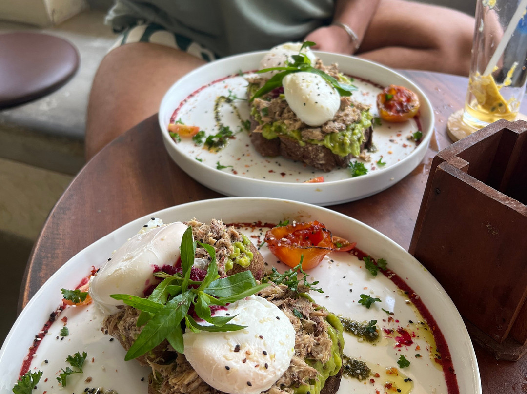 Maco Restaurant & Cafe