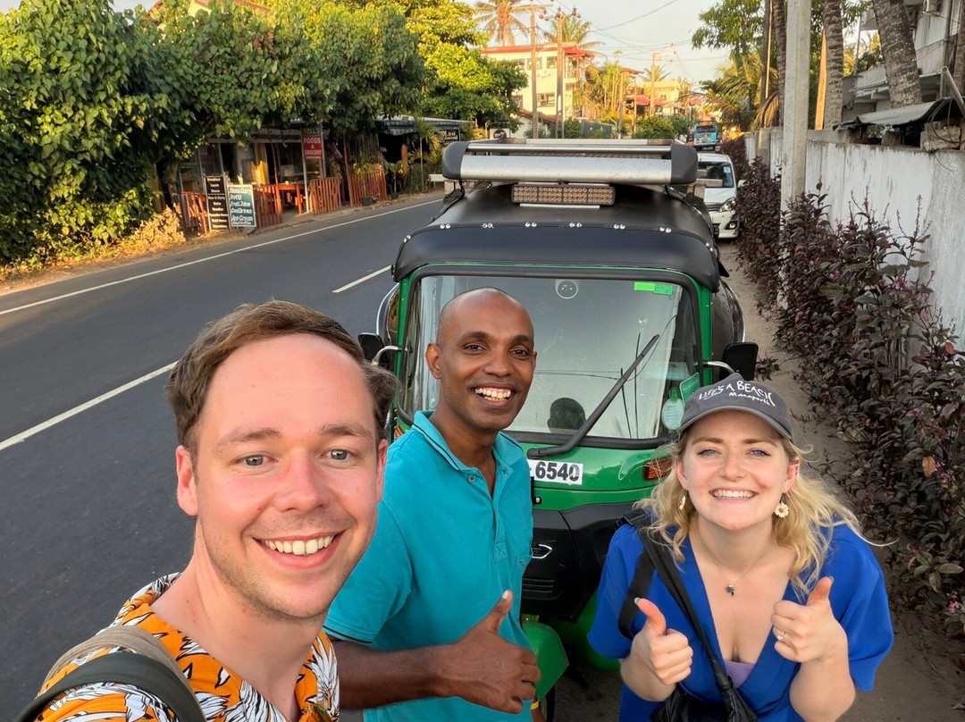 Paradise Tuk Tuk Tours-唐卡拉必去景点