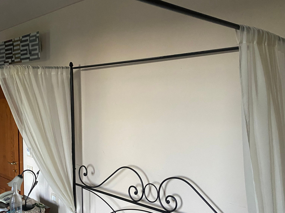 腾塔戴凯瑞酒店主图