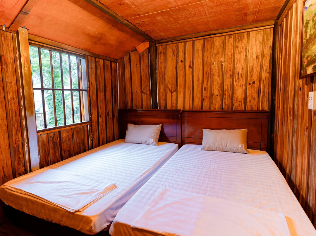 Cốm Homestay Bản Giốc