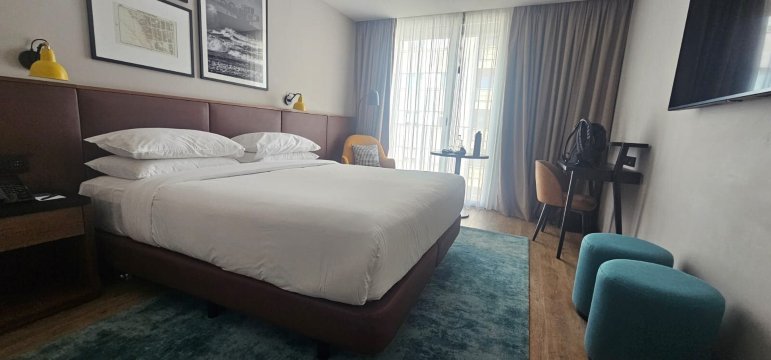 马托西纽斯福朋喜来登酒店-客卧