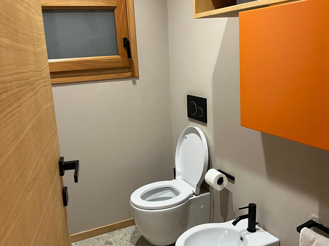 尼若度假别墅及水疗中心主图