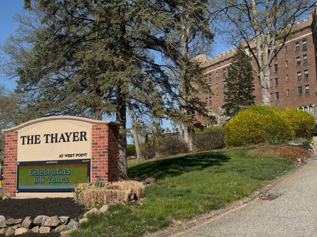 德尔酒店主图