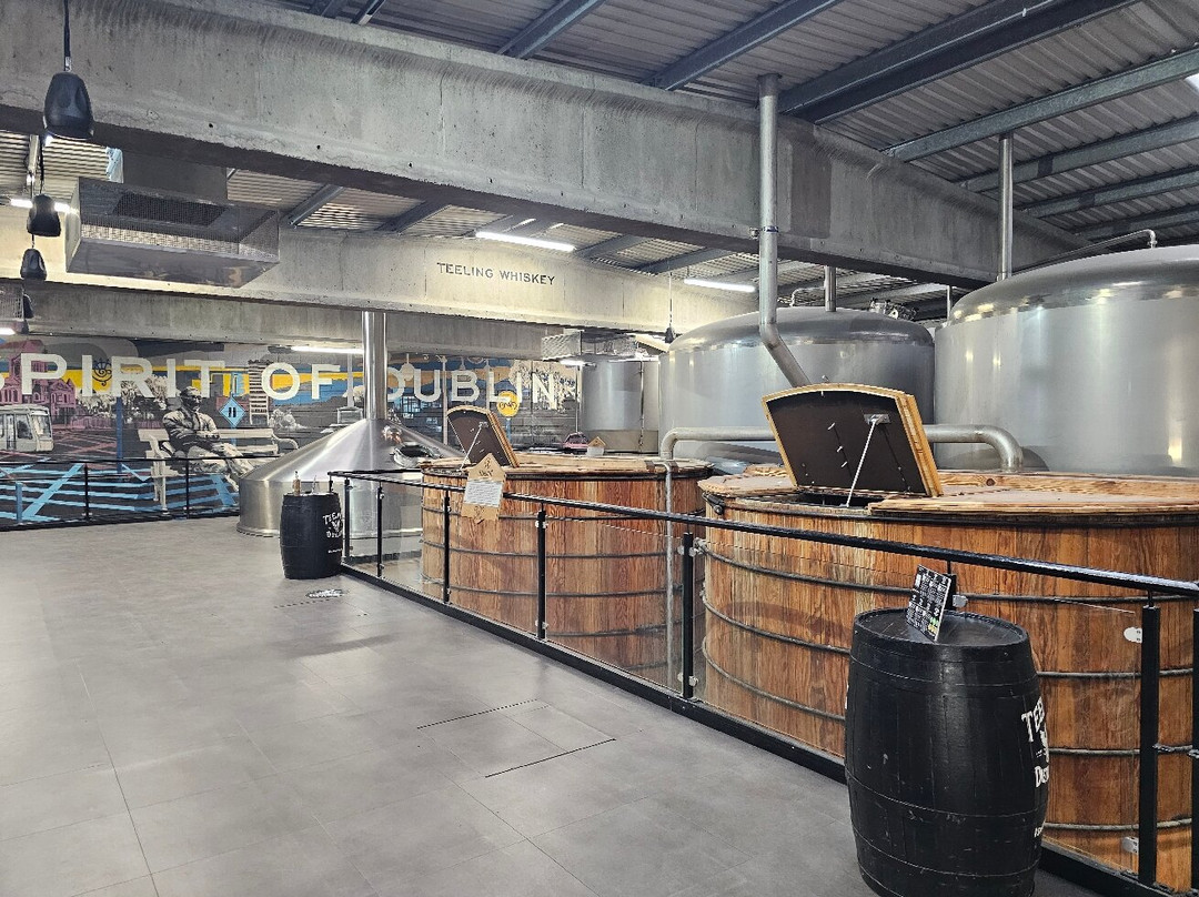 Teeling Whiskey Distillery-都柏林必去景点