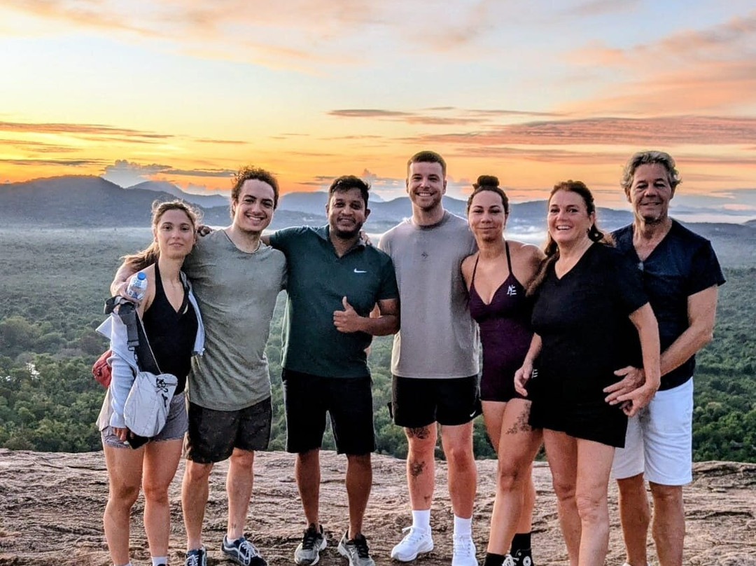 Chathu Lanka Tours-康提必去景点