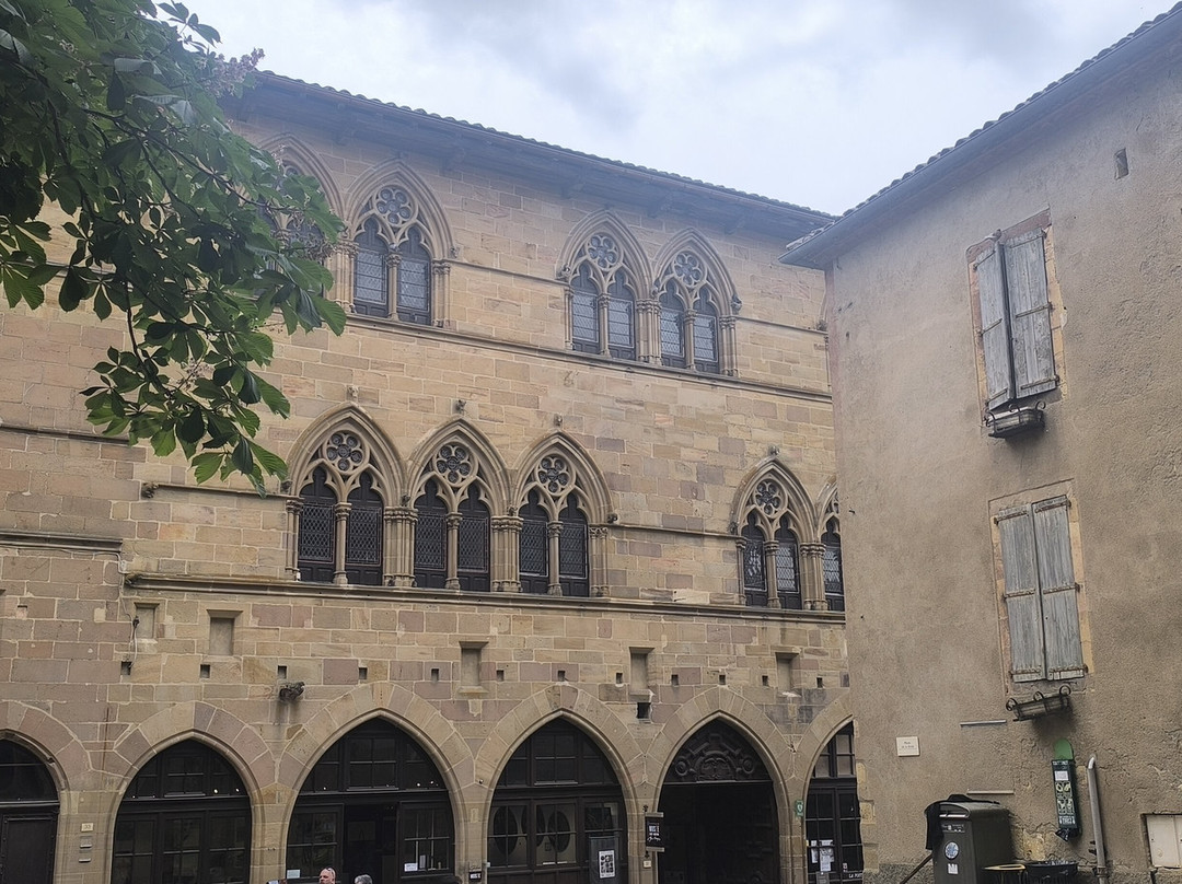Halle de Cordes-sur-Ciel-谢河畔科尔德必去景点