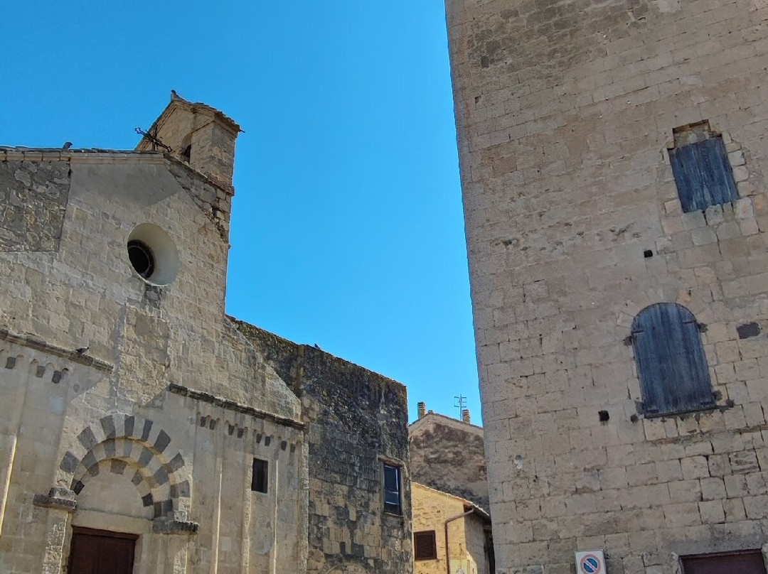 Chiesa di San Martino-塔尔奎尼亚必去景点