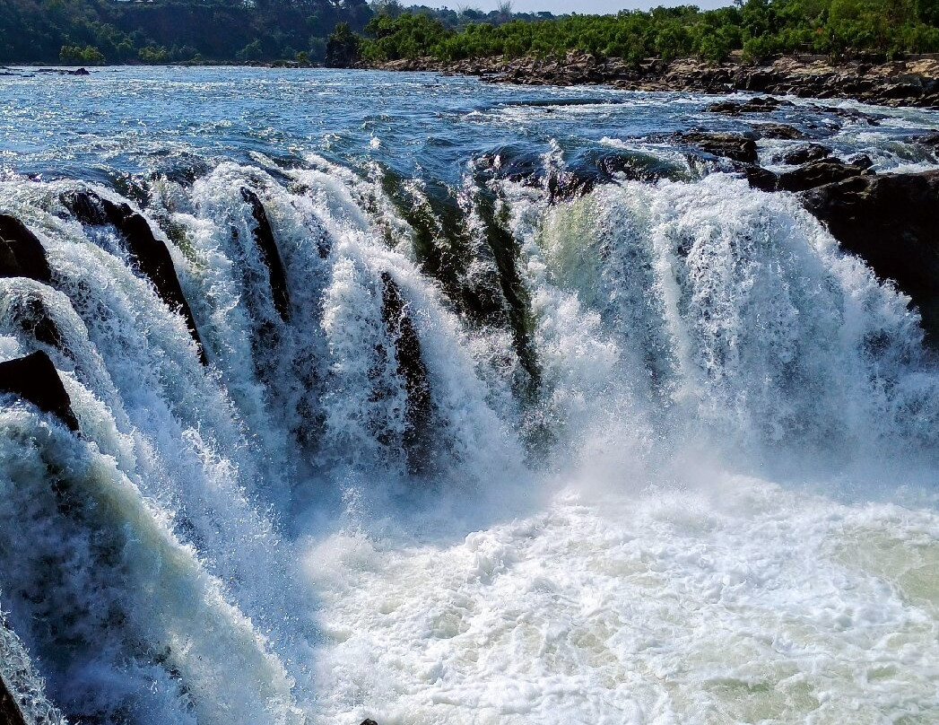 Dhuandhar Falls-贾巴尔普尔必去景点