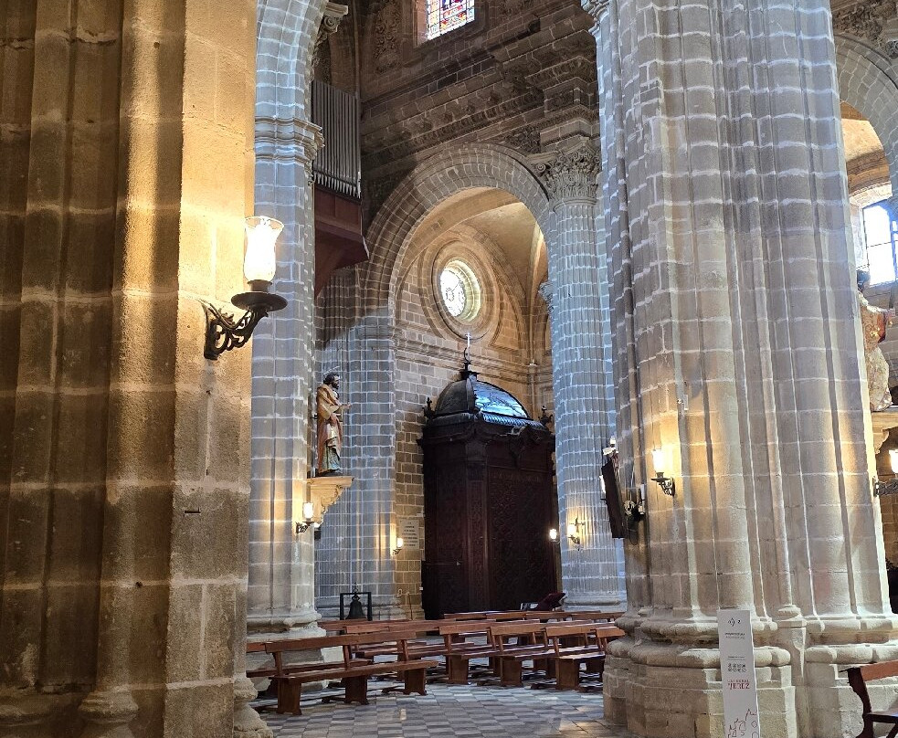 Catedral de Jerez-赫雷斯德拉弗隆特拉必去景点