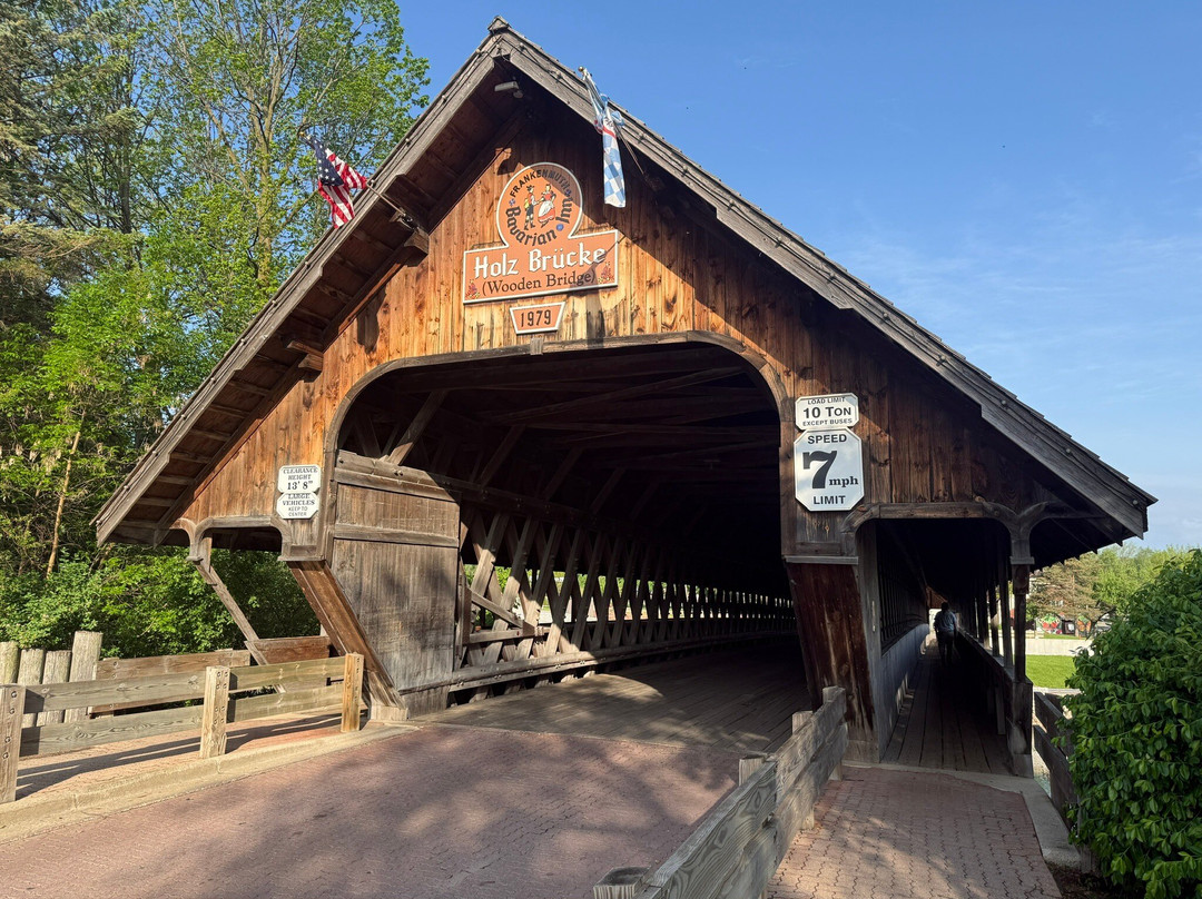 Bavarian Inn Holz Brucke Covered Bridge-弗兰肯默斯必去景点