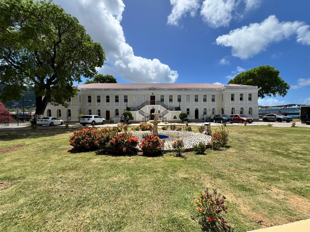 Legislature Building-夏洛特阿马利亚必去景点