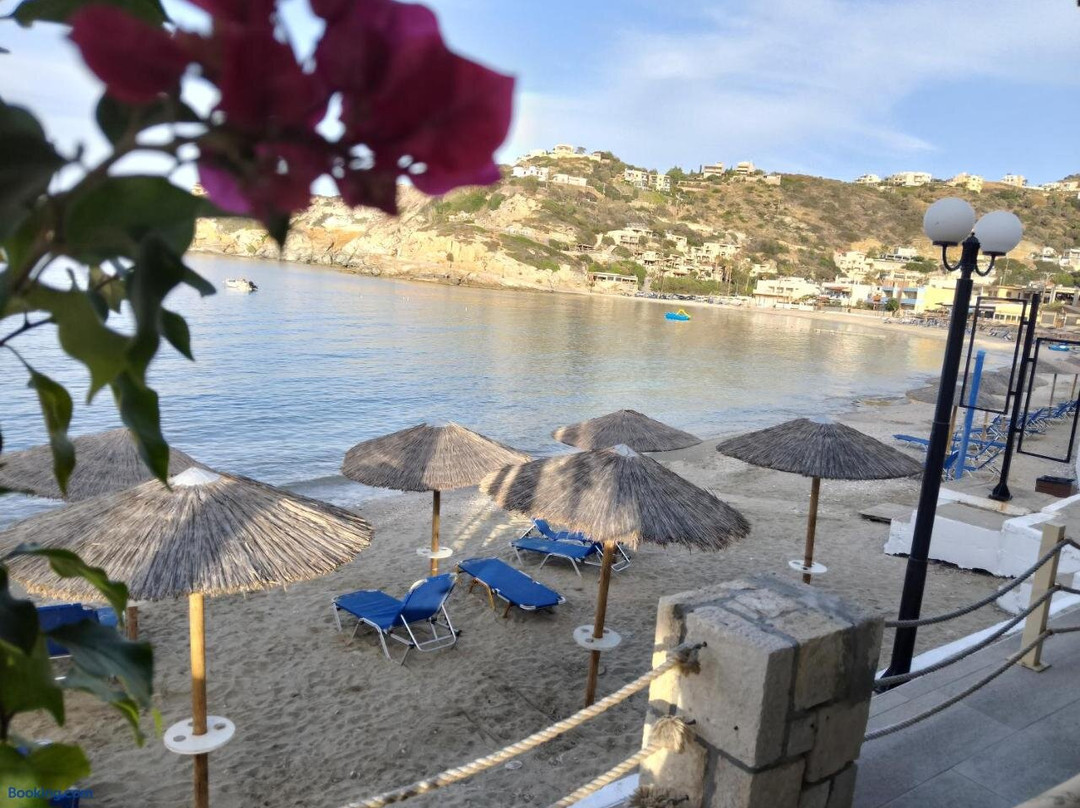 ANATOLI BEACH APARTMENTs