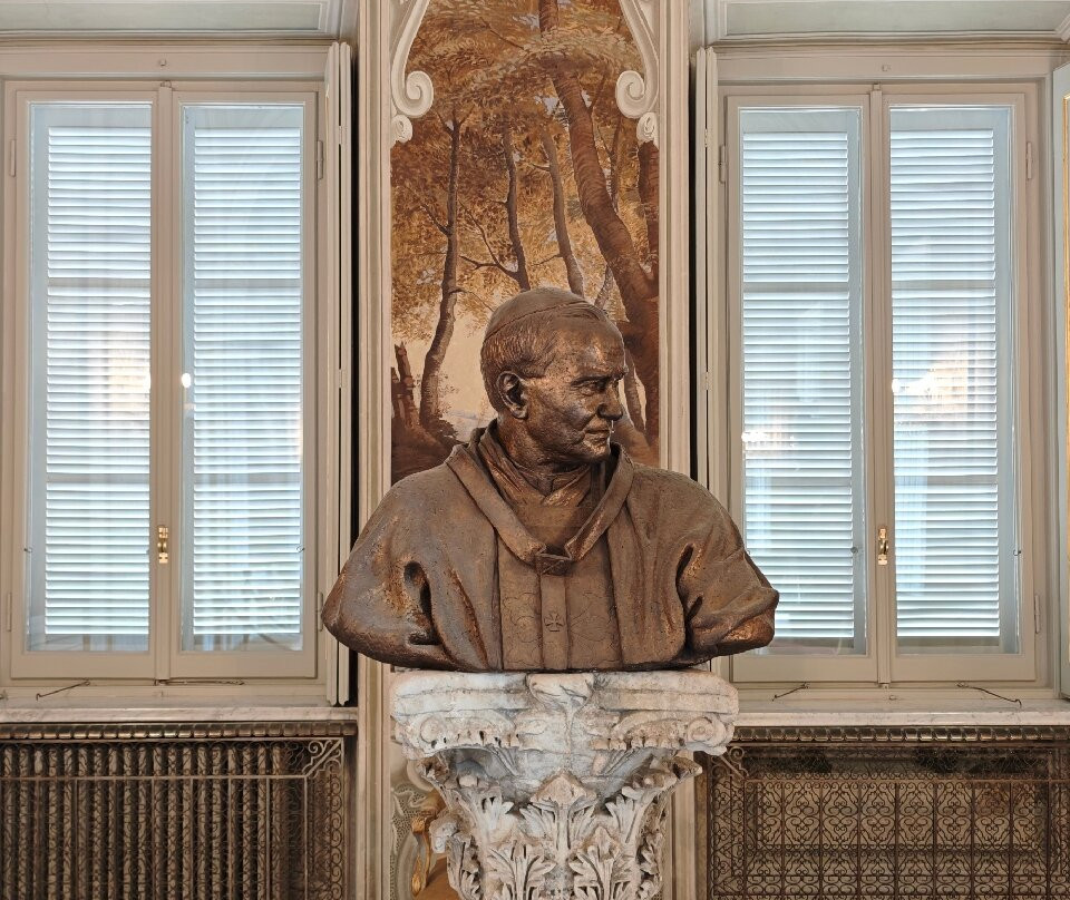 Palazzo Pontificio-冈多菲堡必去景点