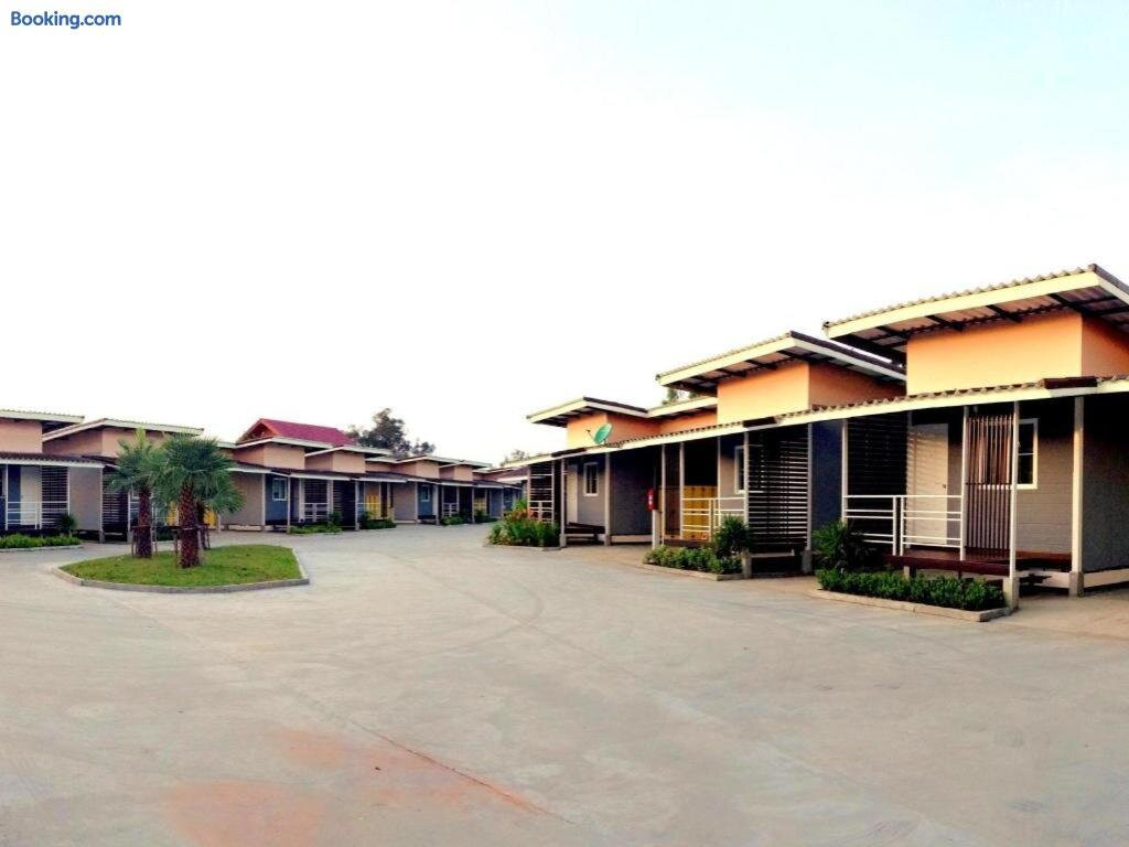 Zigzag Resort