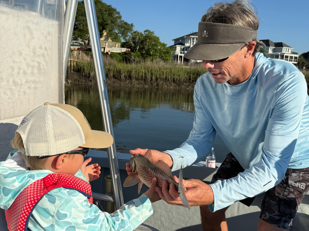 Charleston Fishfinder Charters-棕榈岛必去景点
