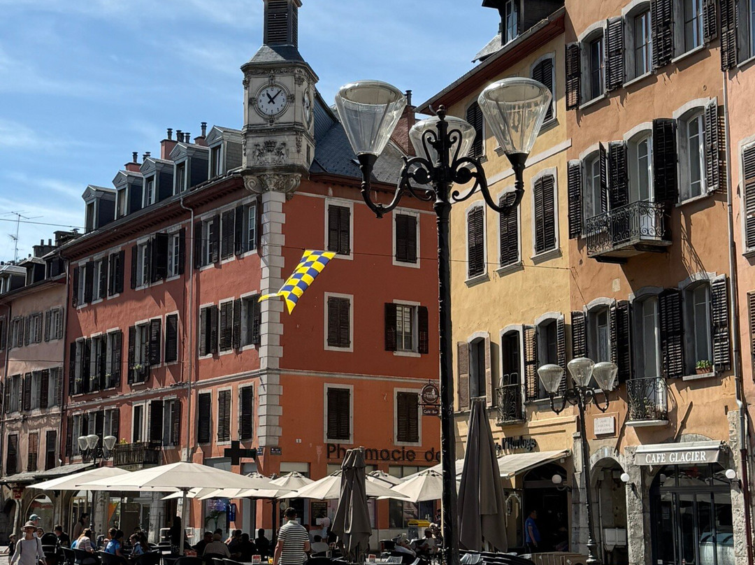 Place Saint - Leger-尚贝里必去景点