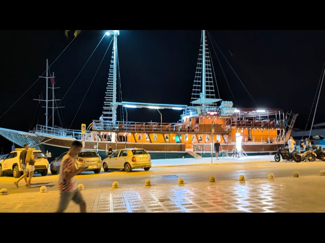 Makarska Harbour-玛卡沙必去景点