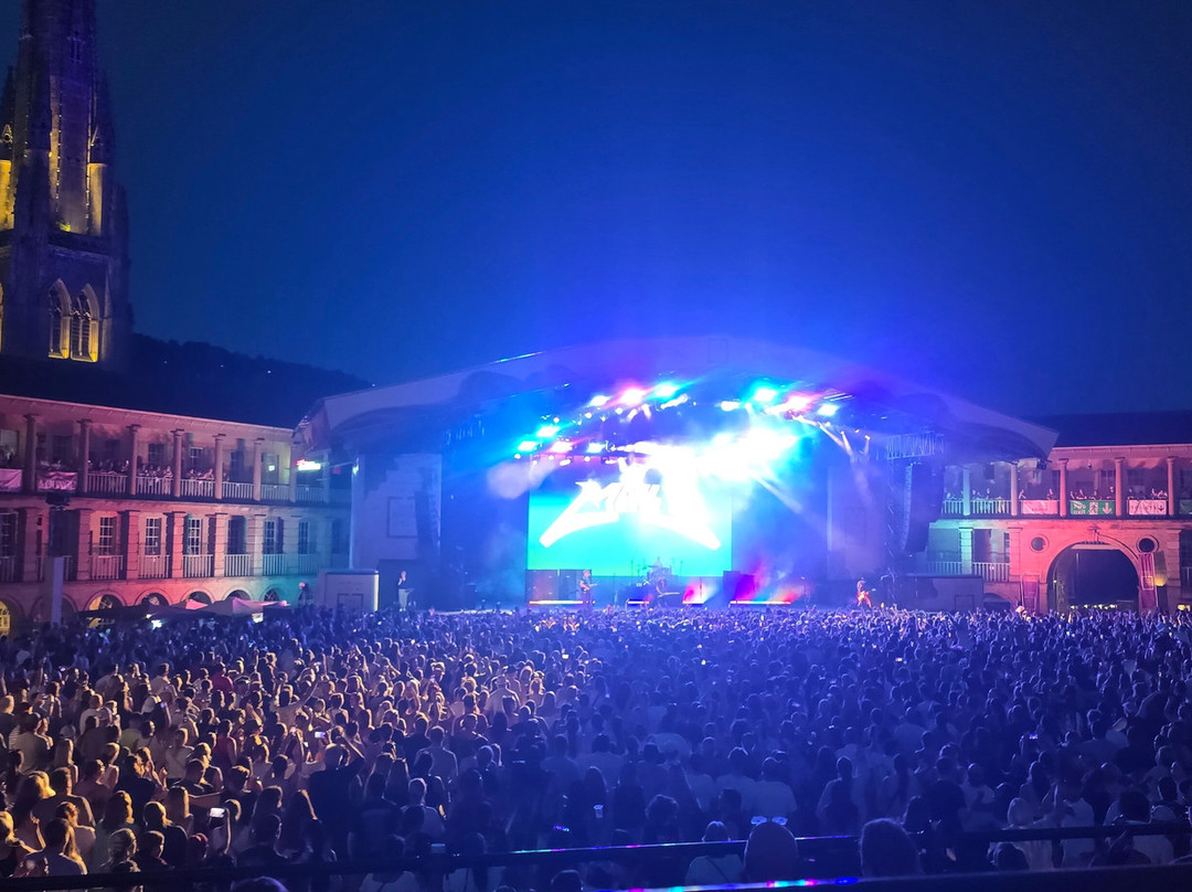 The Piece Hall-哈里法克斯必去景点