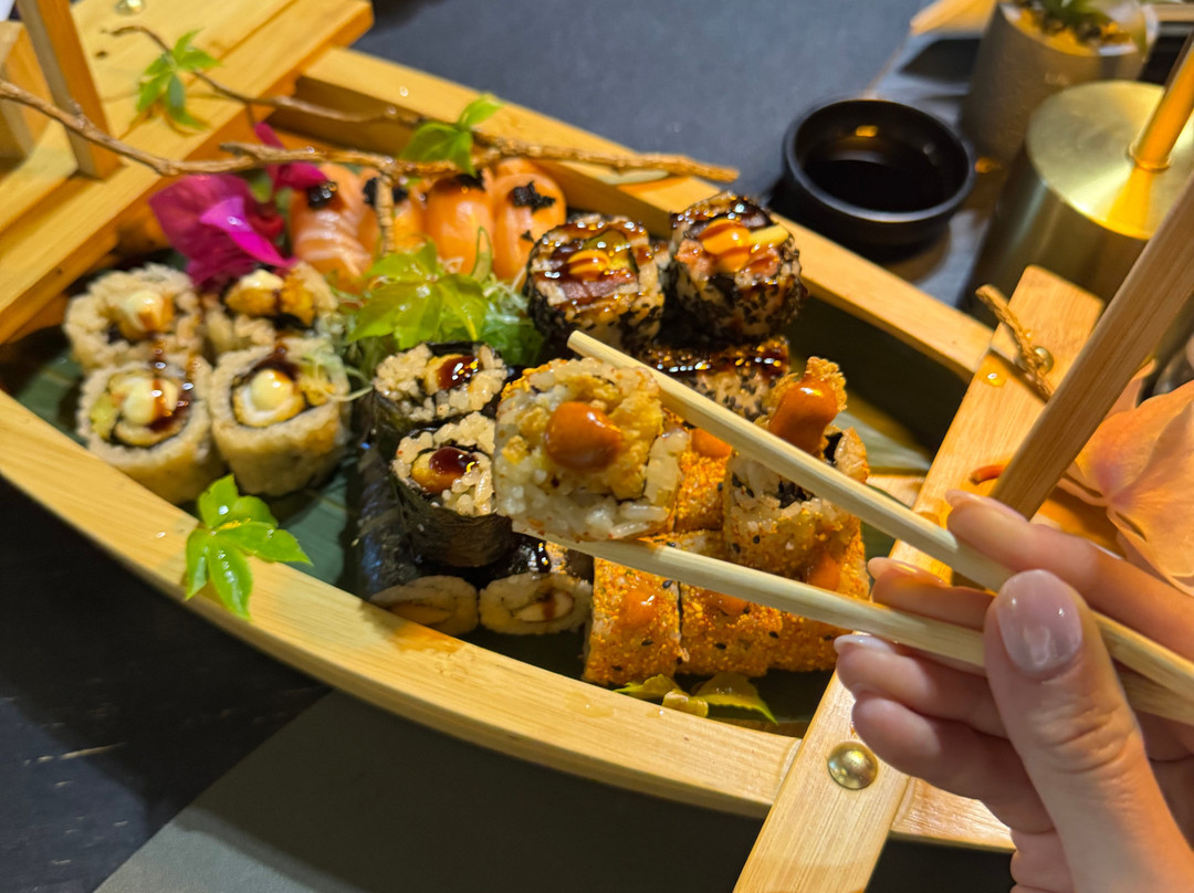Attiko Restaurant & Sushi