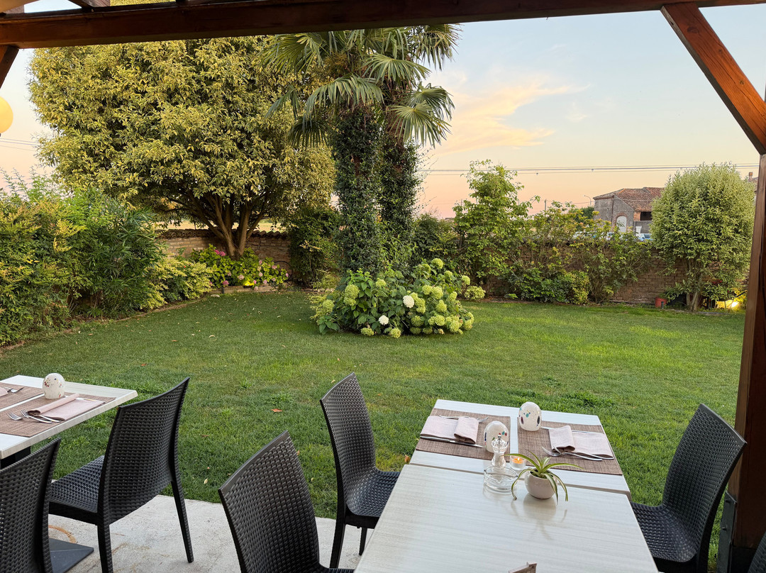 Trattoria La Canonica