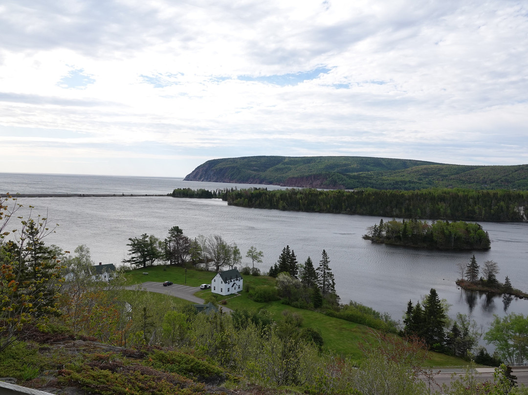 Freshwater Lake Lookoff-Cape North必去景点