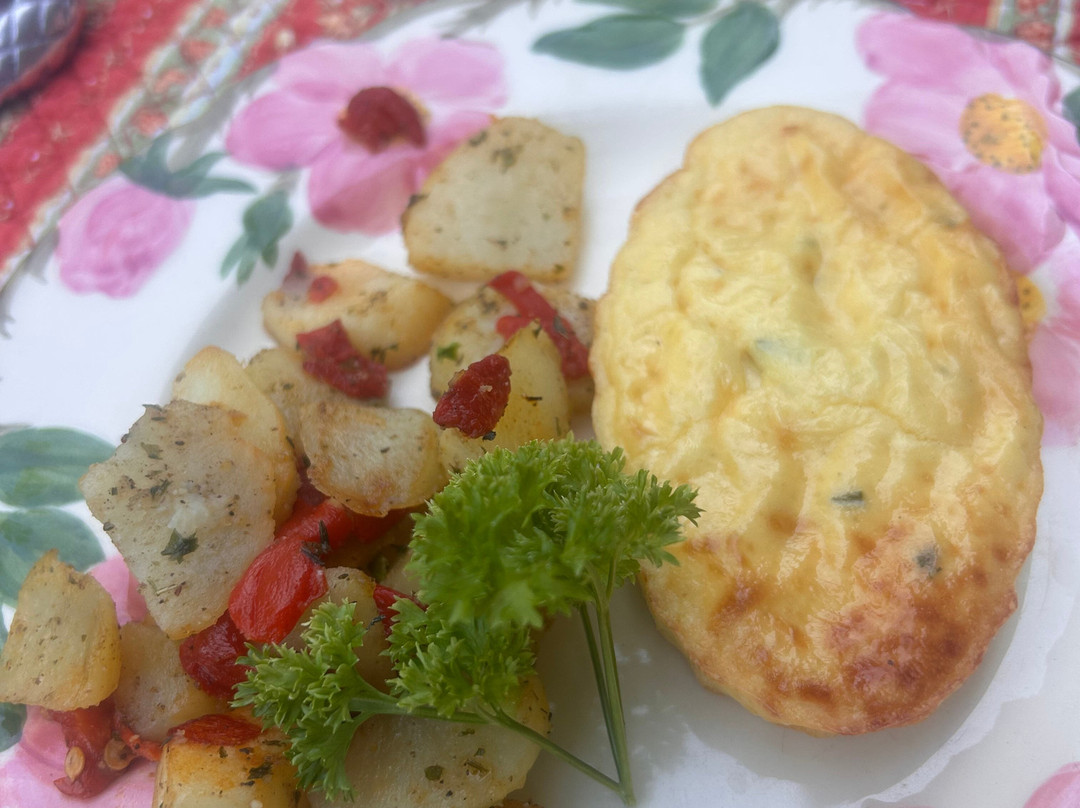 At Home In The Woods Bed And Breakfast主图