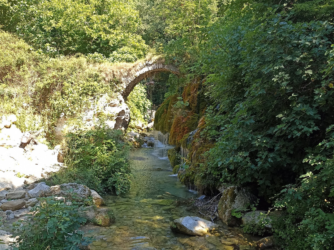 Cascate Capelli di Venere-Casaletto Spartano必去景点