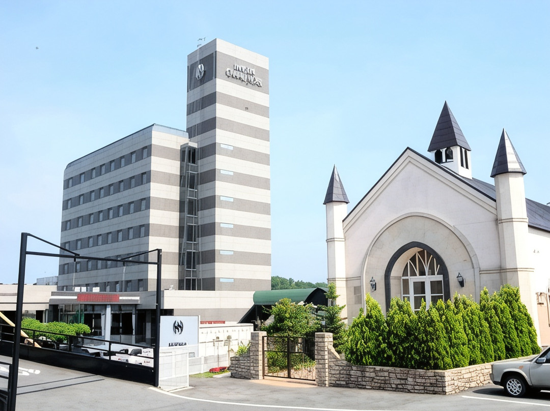 三次大酒店主图