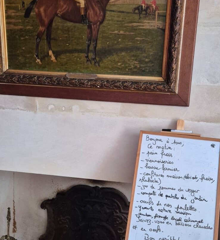 Le Manoir Des Bréholles主图