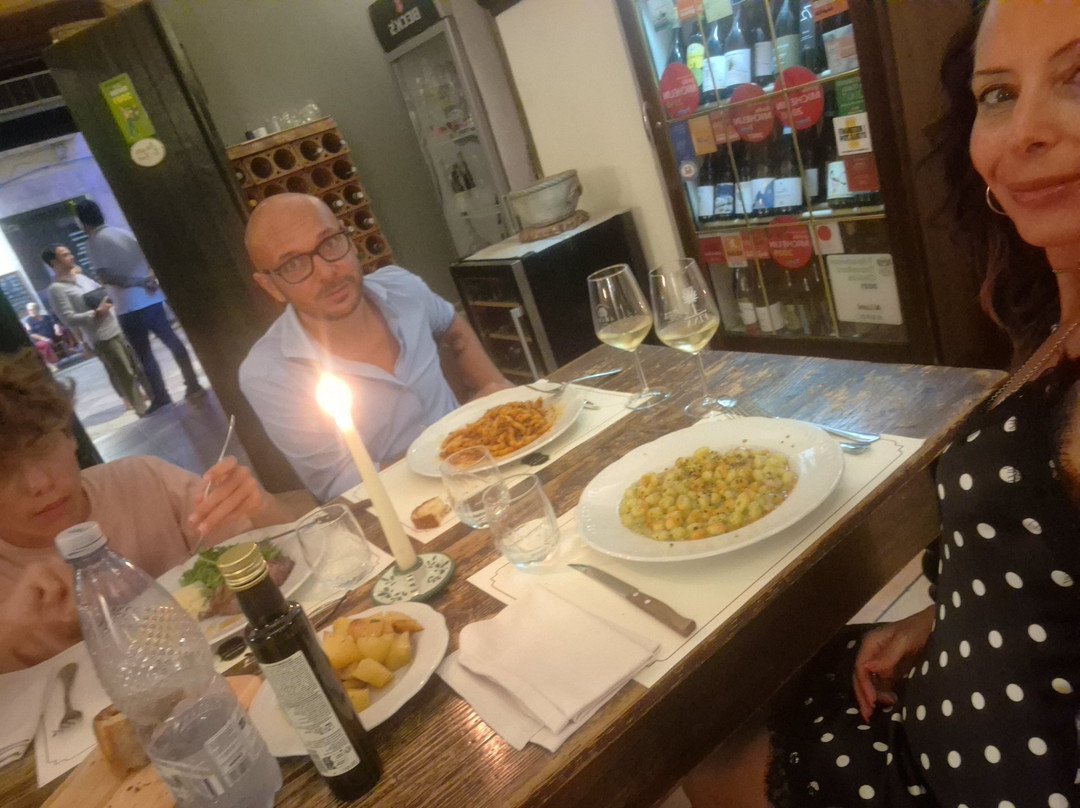 艾鲁弥酒店主图