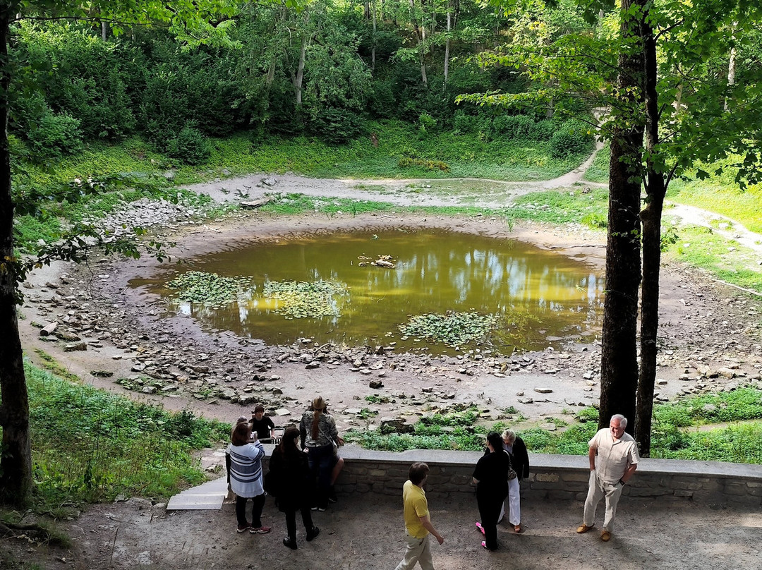 Kaali Meteorite Crater-Saaremaa必去景点