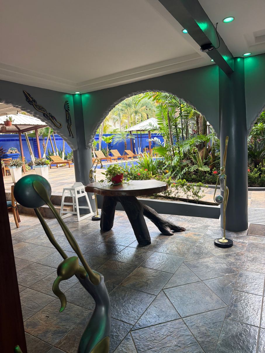 Hotel Jaco-旅行者