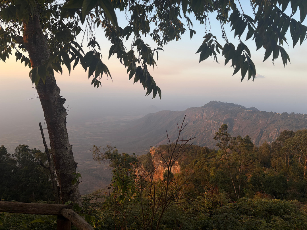 Usambara Eco Tours-卢绍托必去景点