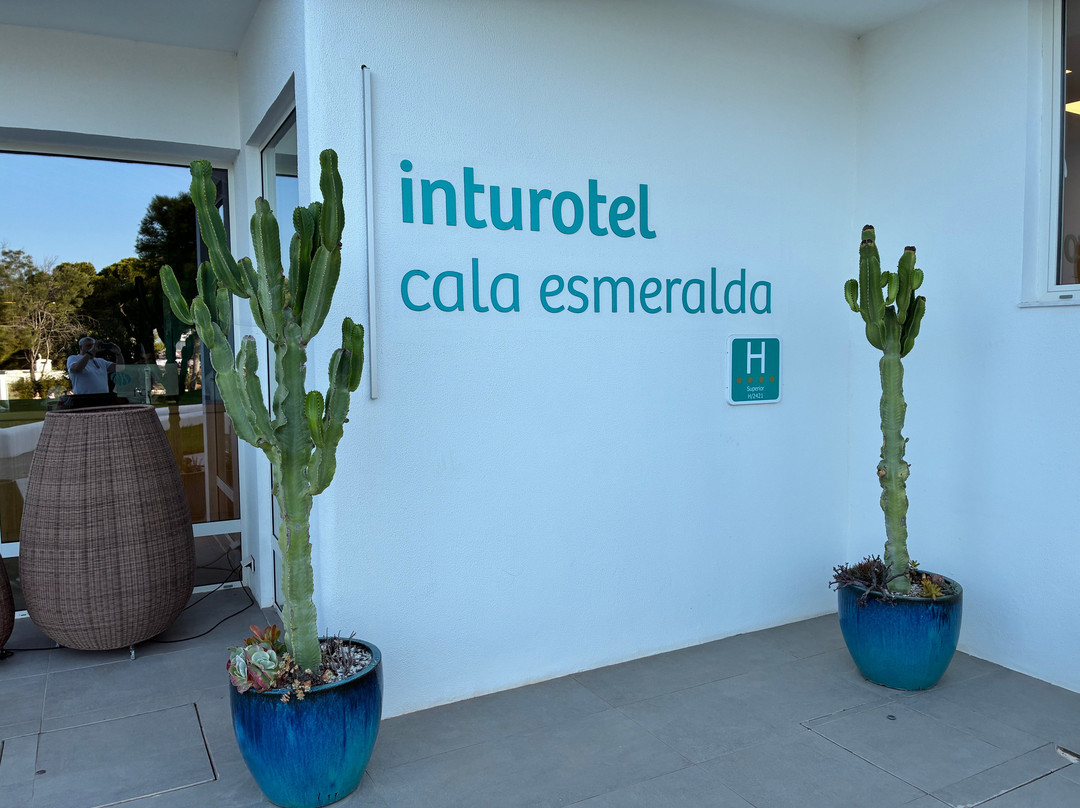 Inturotel Cala Esmeralda主图
